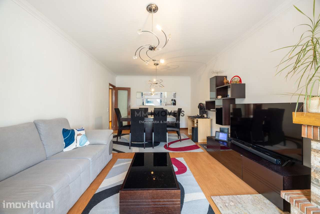 Apartamento T2+2 Duplex | Gondomar | Varandas | Elevador | Box Fechada - Grande imagem: 2/40