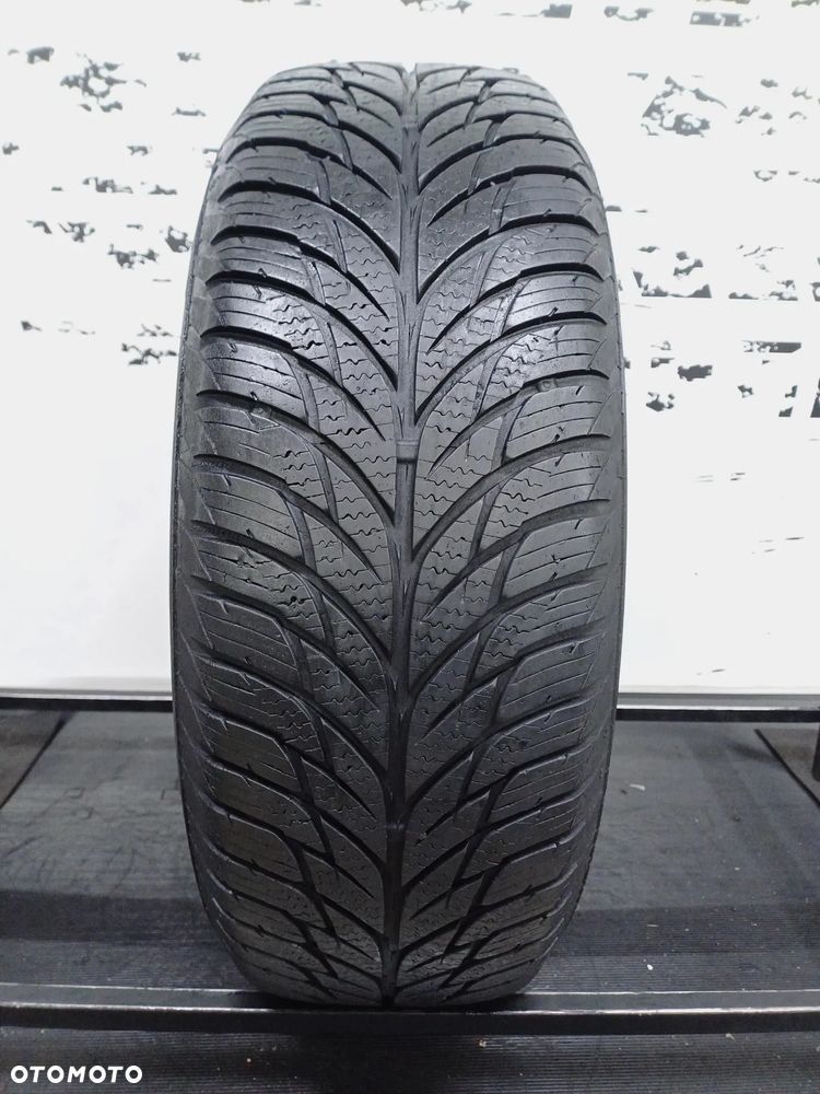 Opona całoroczna Uniroyal AllSeasonExpert 215/65R16 opona pojedyncza 52863 - 1
