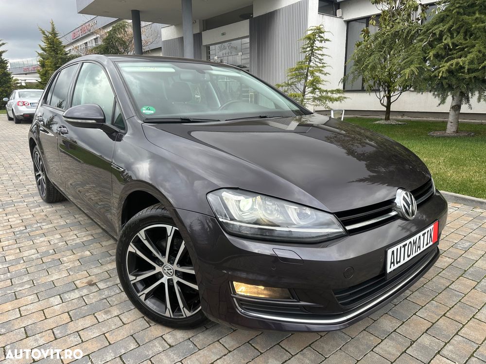 Volkswagen Golf 1.6 TDI BlueMotion Technology DSG Lounge - 3