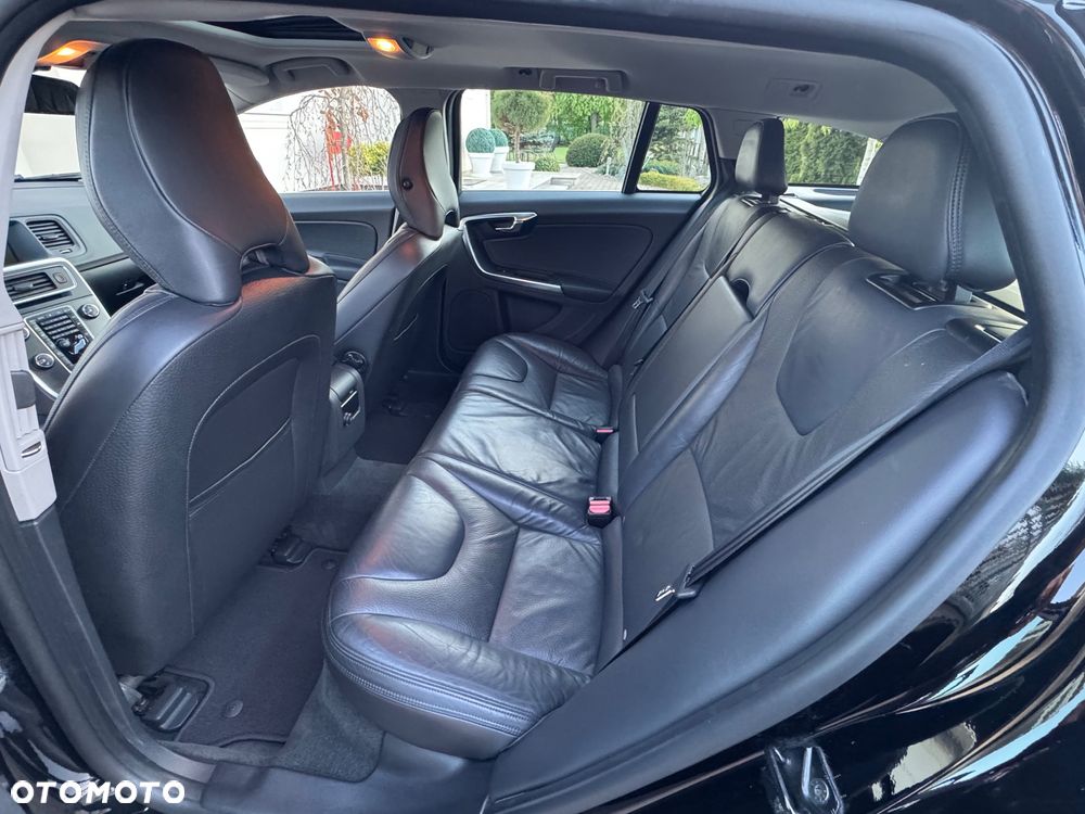 Volvo V60 - 23