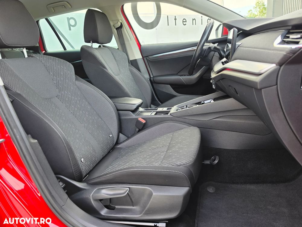 Skoda Octavia 2.0 TDI DSG Style - 9