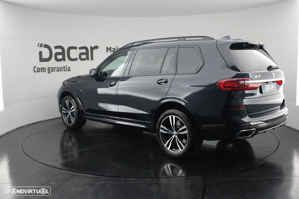 BMW X7 40 d xDrive Pack M — fotografia 6