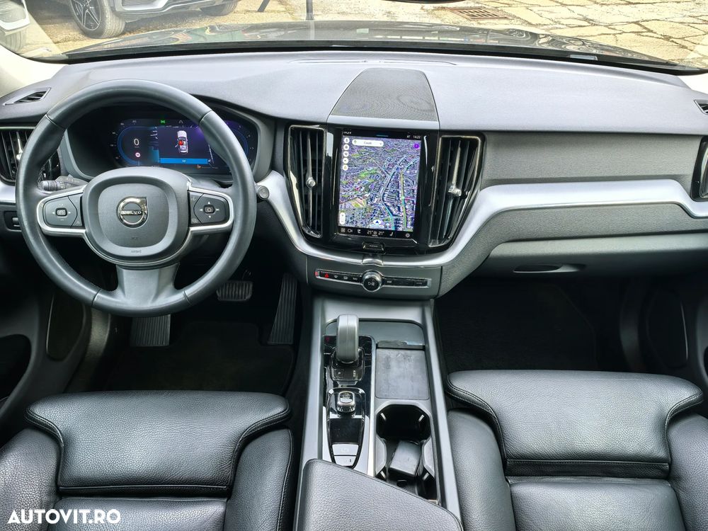 Volvo XC 60 B4 D Geartronic Momentum Pro - 5