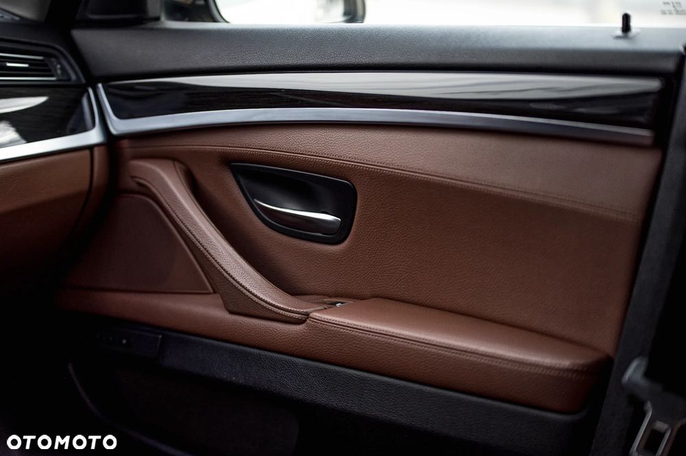 BMW Seria 5 - 19