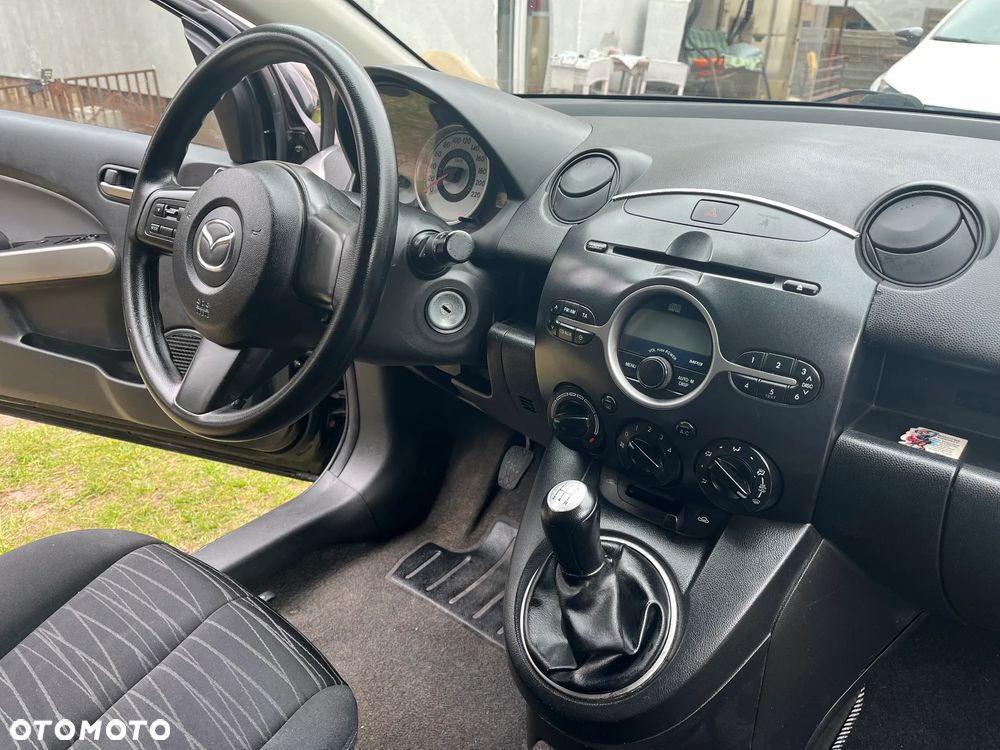 Mazda 2 1.3 Exclusive - 13