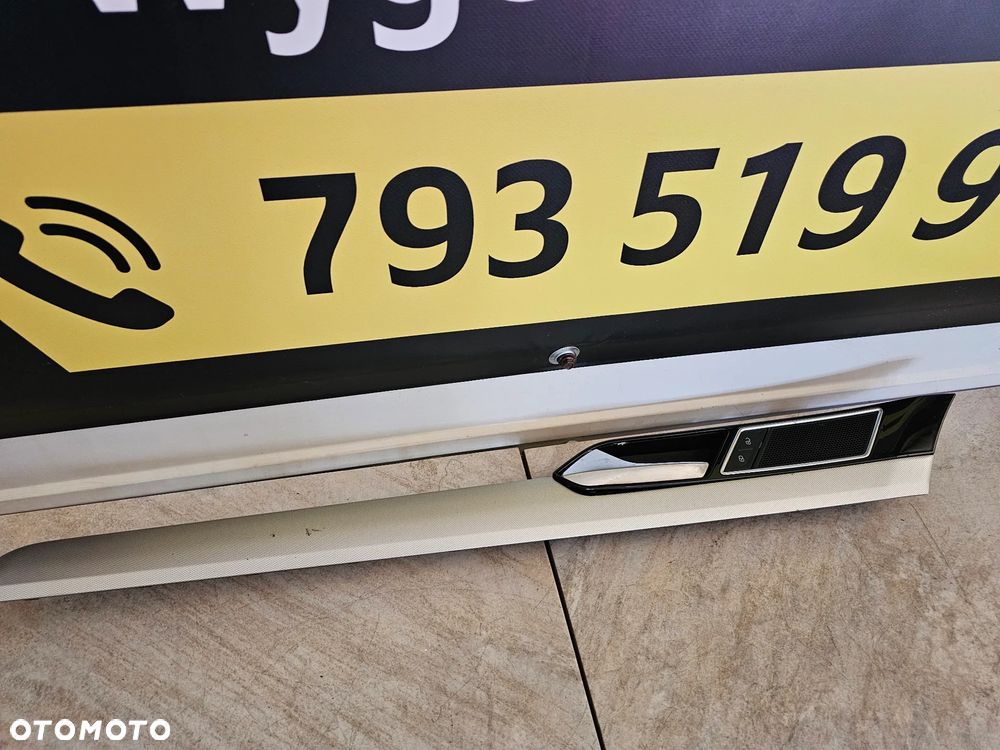 VW PASSAT B8 ARTEON DEKORY DEKOR DRZWI EU - 3