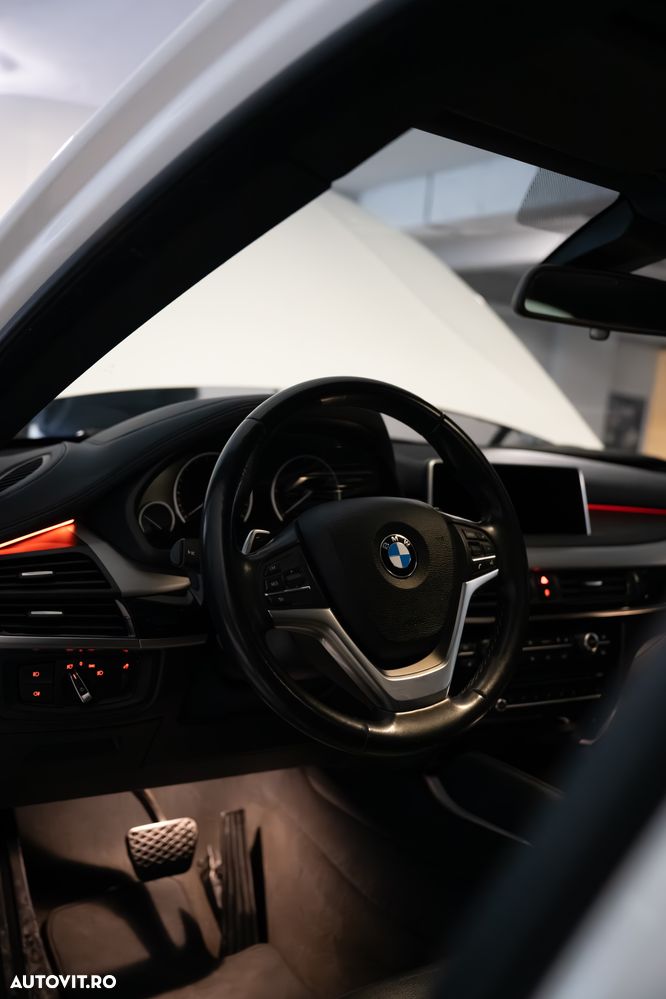 BMW X6 xDrive30d - 12