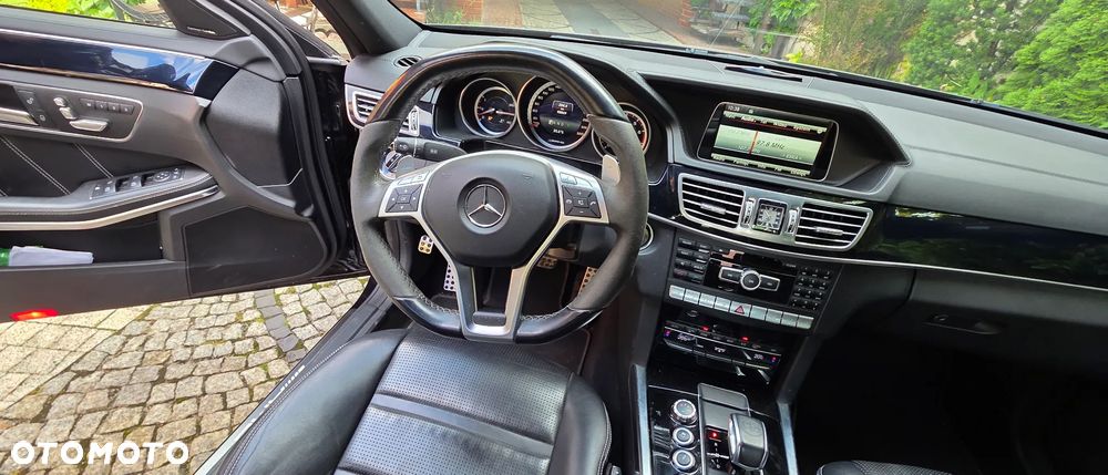Mercedes-Benz Klasa E 63 AMG S 4Matic AMG Speedshift MCT - 3