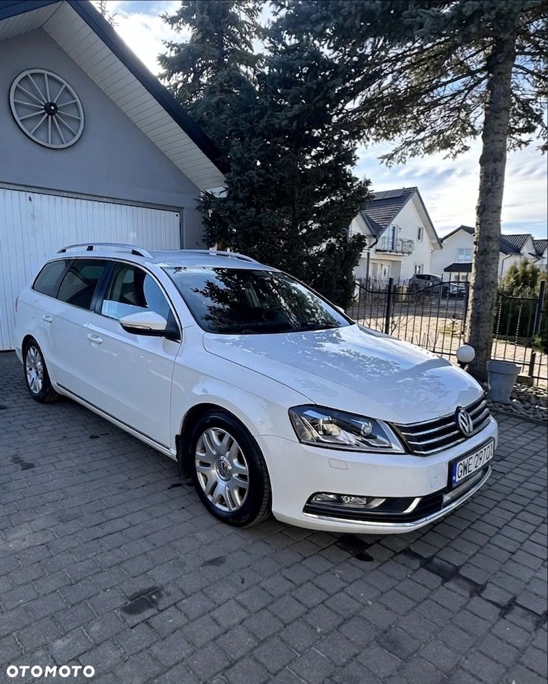Volkswagen Passat 2.0 TDI 4Motion DSG BlueMotion Tech Comfortline - 8