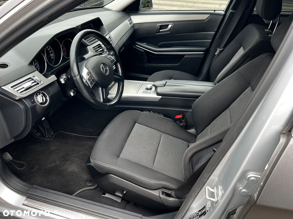 Mercedes-Benz Klasa E 250 CDI DPF BlueEFFICIENCY 7G-TRONIC - 9