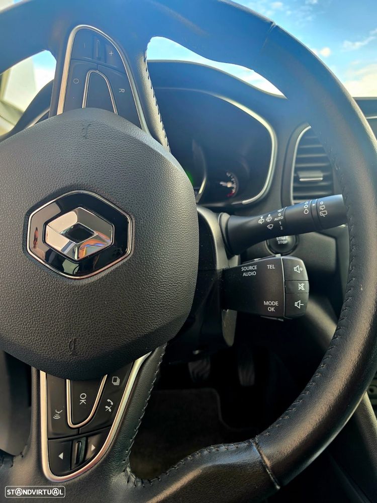 Renault Mégane 1.5 dCi Limited - 9