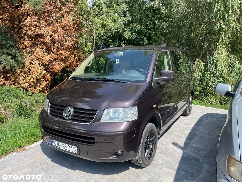 Volkswagen Multivan - 9