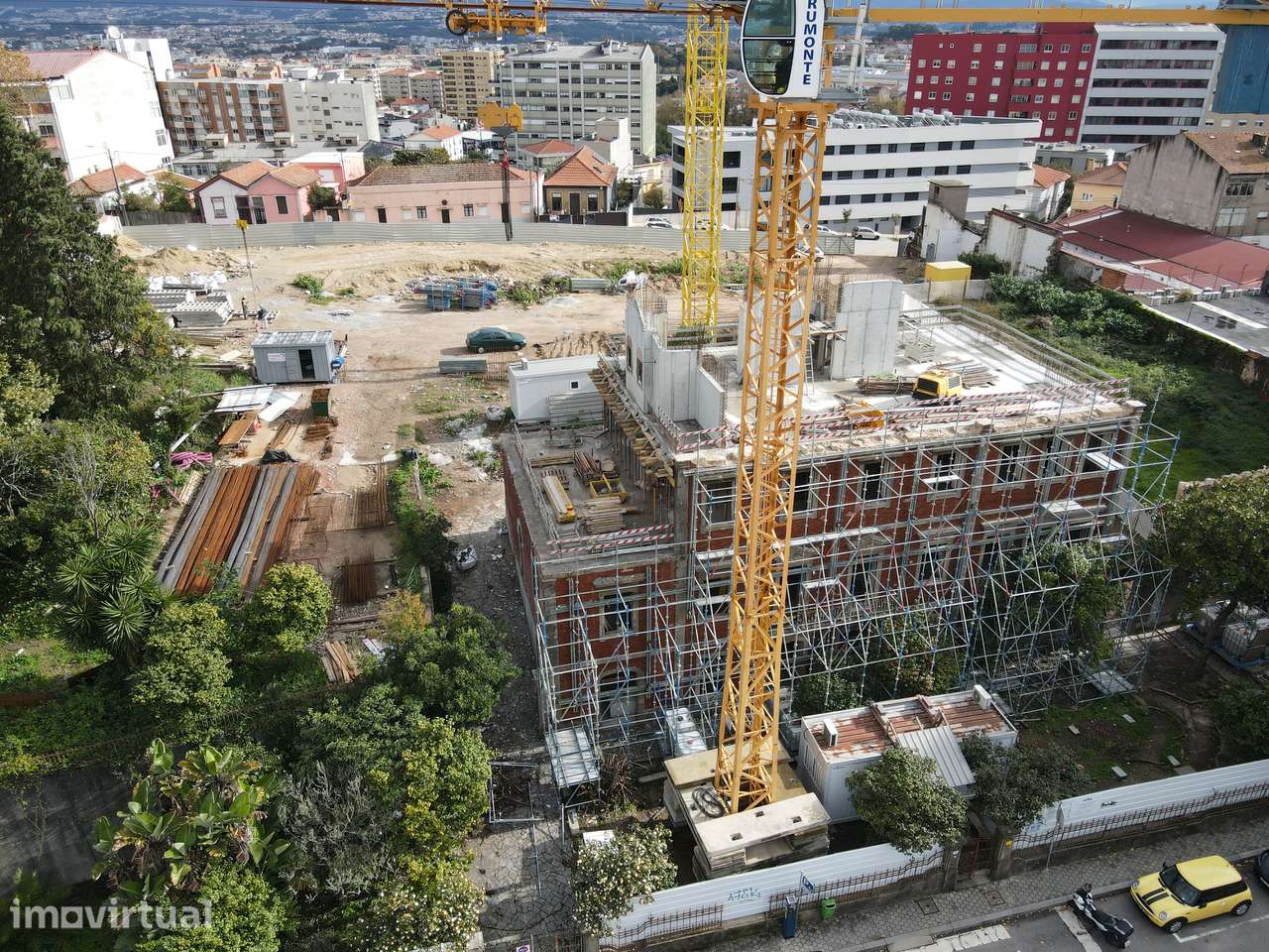 Moderno T2 com piscina e varanda em Gaia - Grande imagem: 4/34