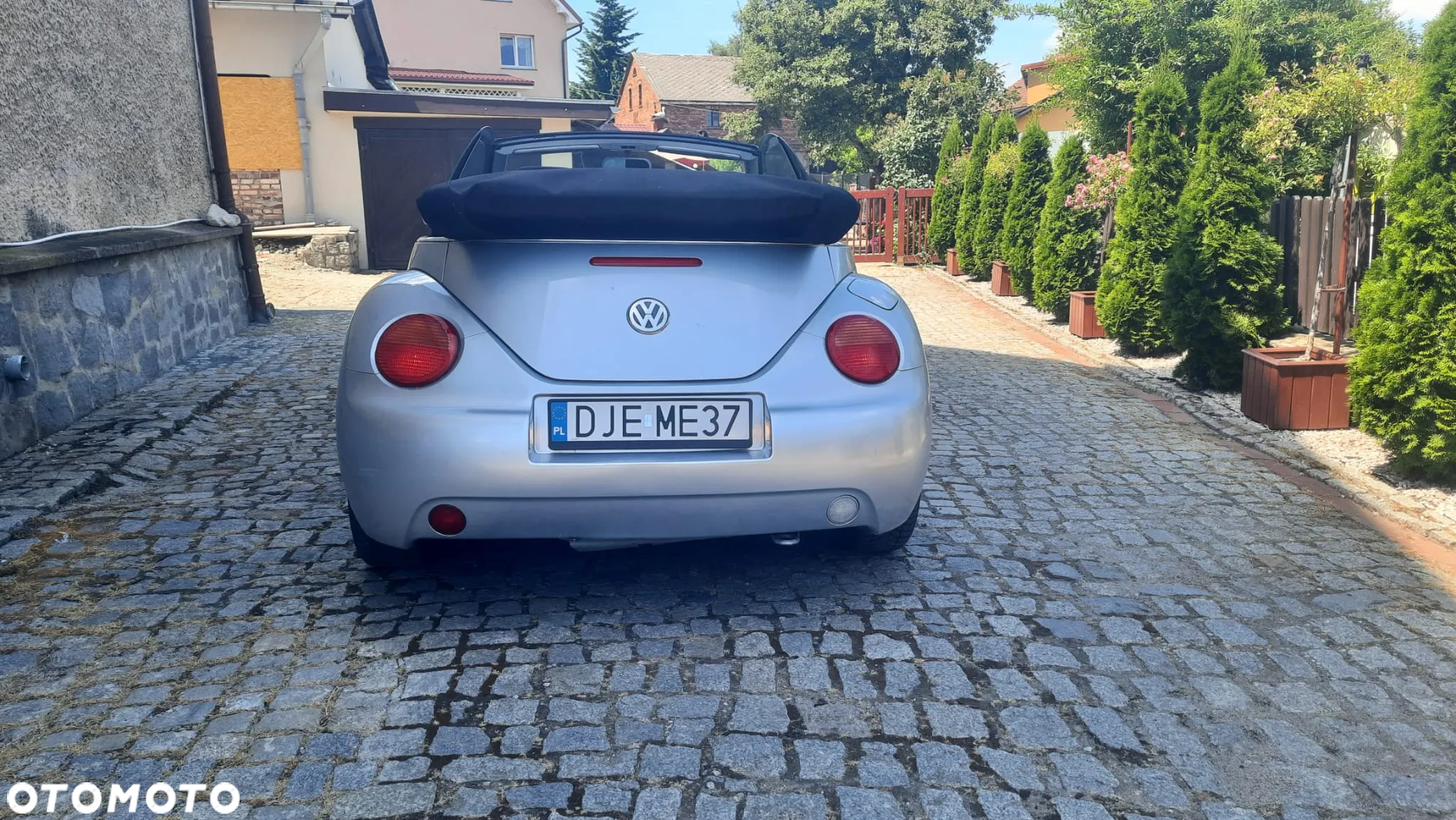 Volkswagen New Beetle Cabriolet 2.0 - 12