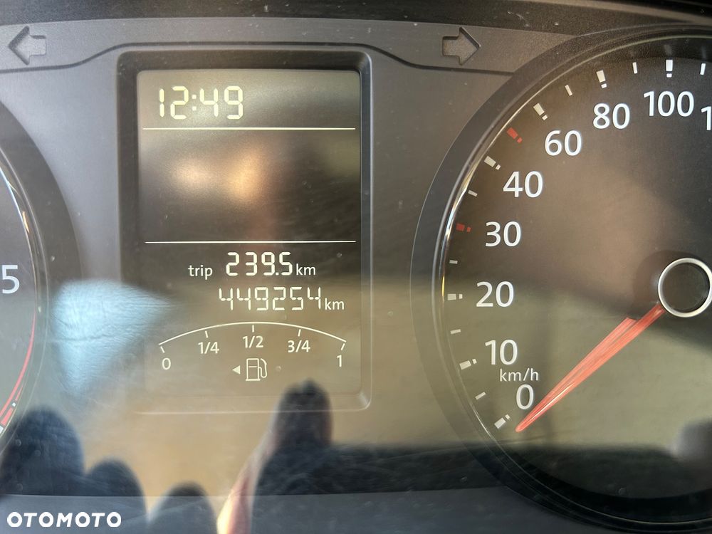 Volkswagen Transporter L2H1 - 11
