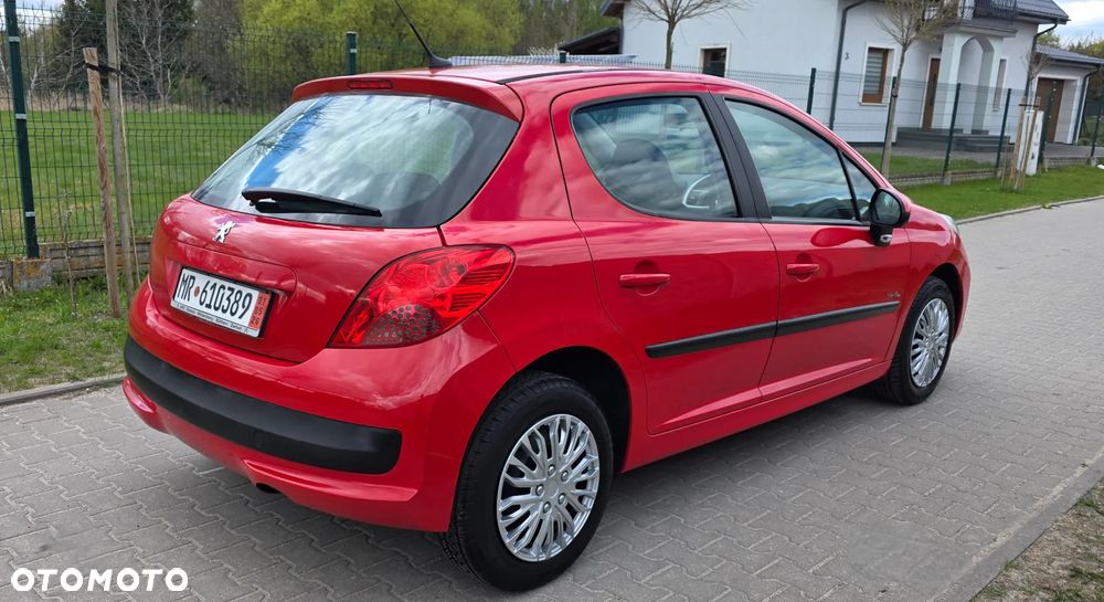 Peugeot 207 75 Urban Move - 7