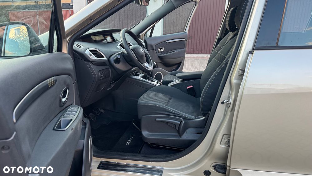 Renault Scenic 1.6 16V 110 Xmod Paris - 18