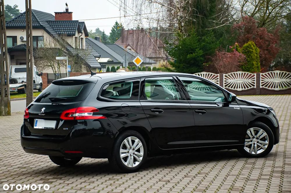 Peugeot 308 BlueHDi 150 Automatik Stop & Start Allure - 25