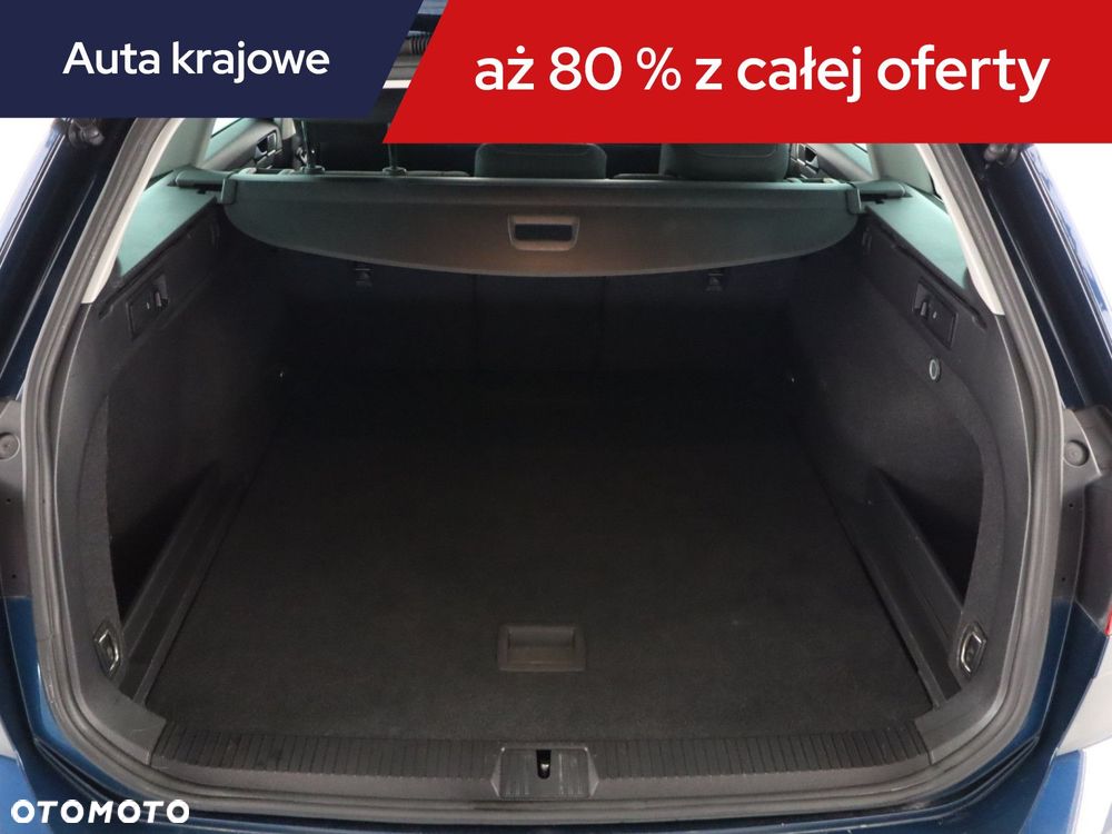 Volkswagen Passat Variant - 16