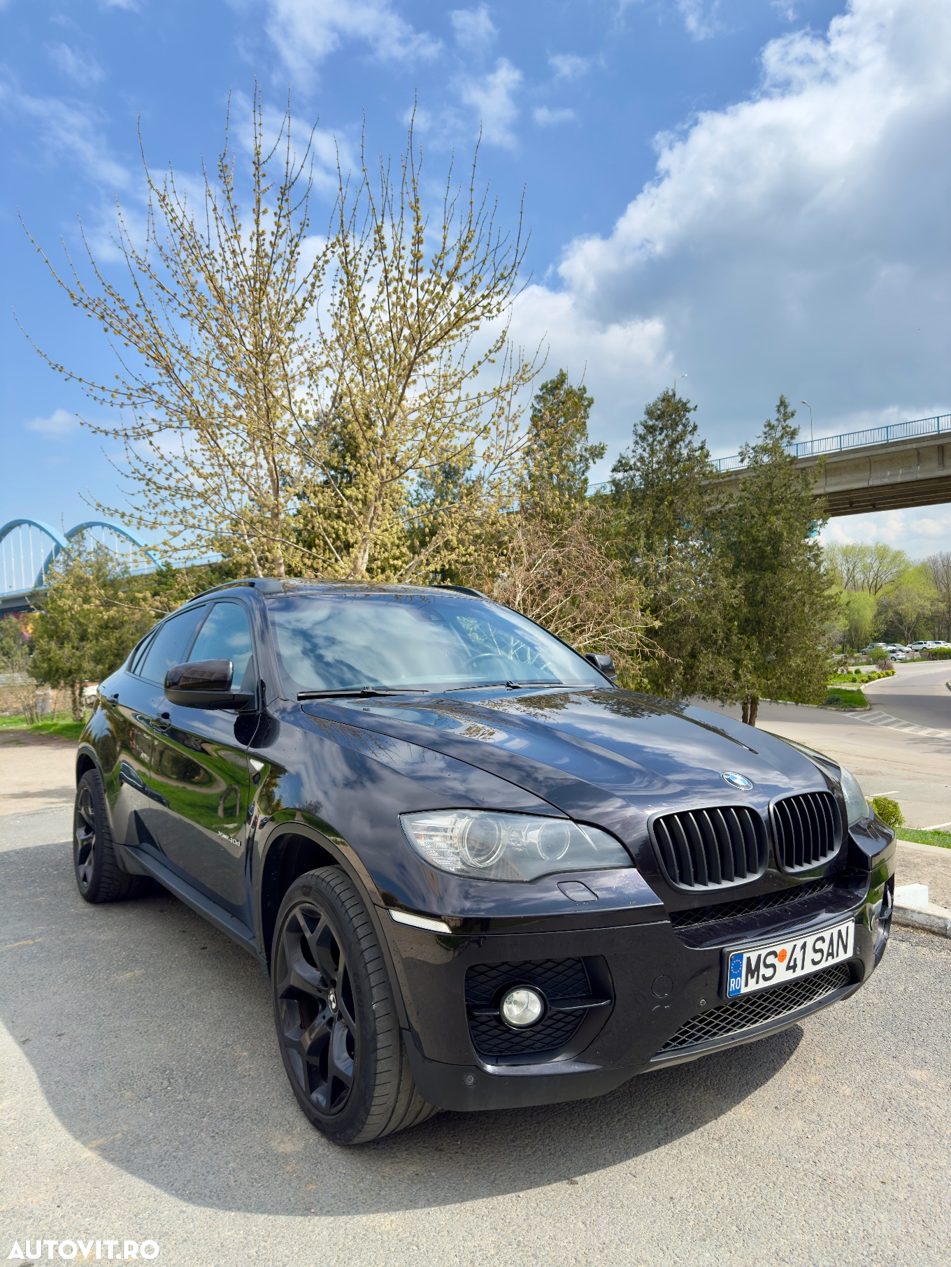 BMW X6 xDrive40d - 9