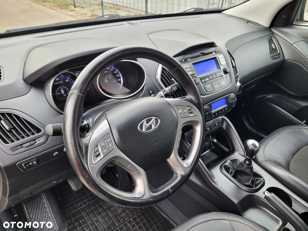 Hyundai ix35 1.7 CRDi 2WD blue Comfort - 8