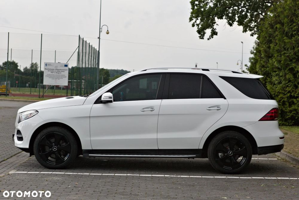 Mercedes-Benz GLE 400 4Matic 7G-TRONIC Exclusive - 12