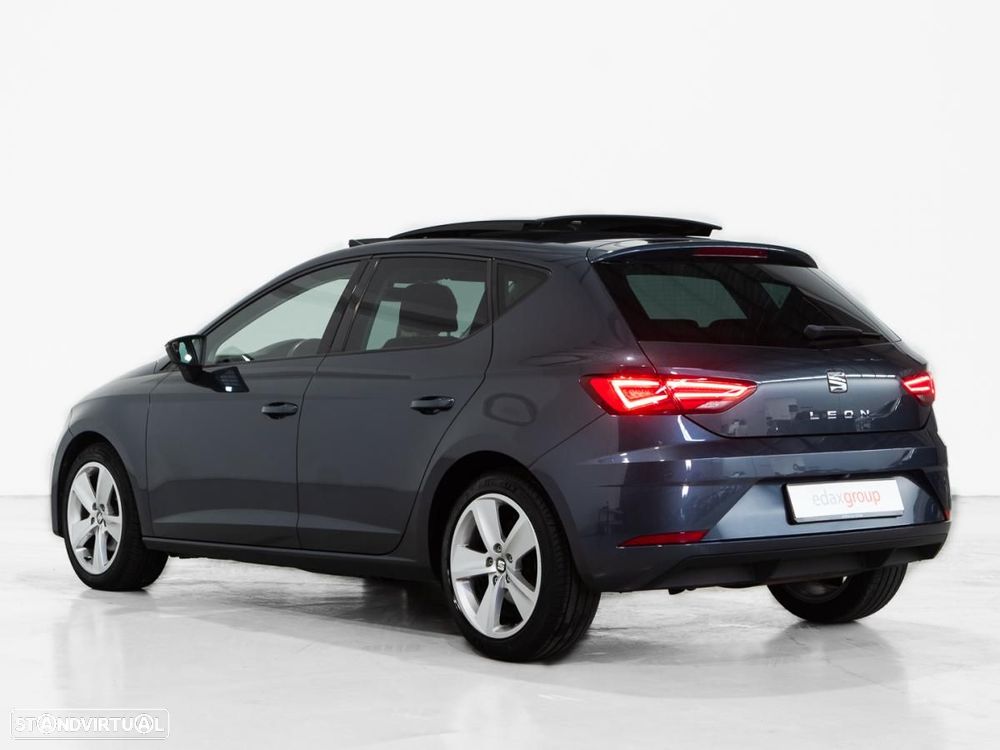 SEAT Leon 1.6 TDI Style DSG S/S - 4