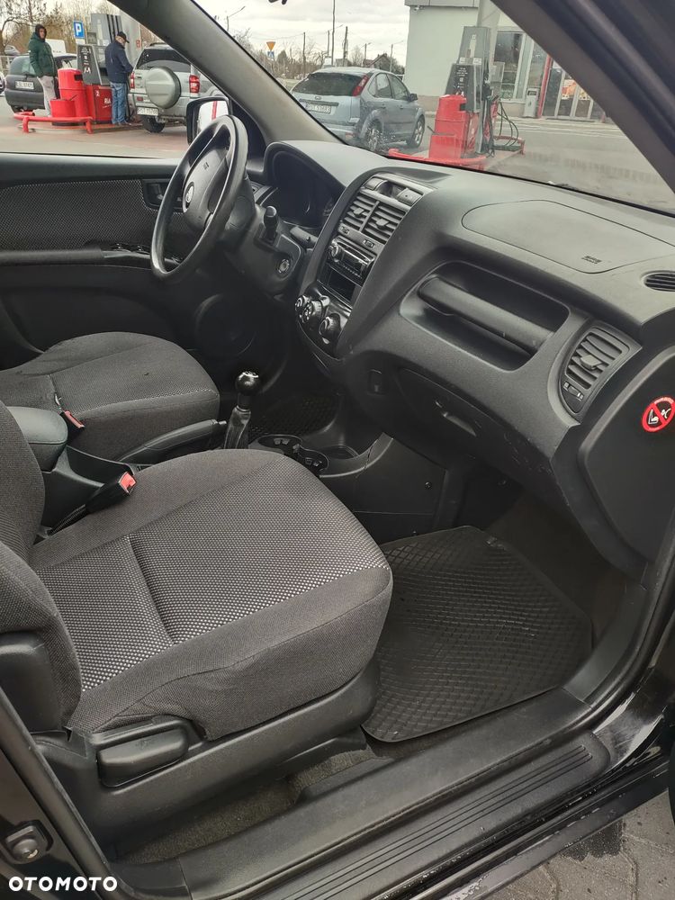 Kia Sportage - 8