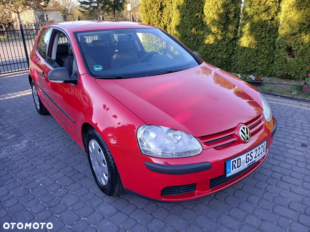 Volkswagen Golf 1.9 TDI DPF Trendline - 8