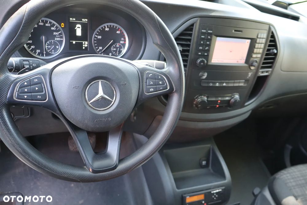 Mercedes-Benz VITO - 18