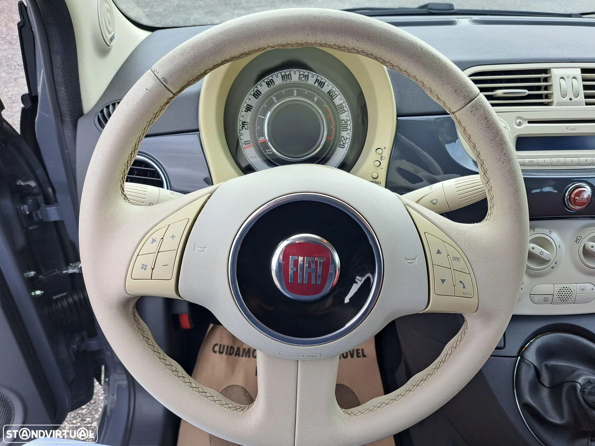 Fiat 500C 1.3 16V MJ Lounge S&S - 24
