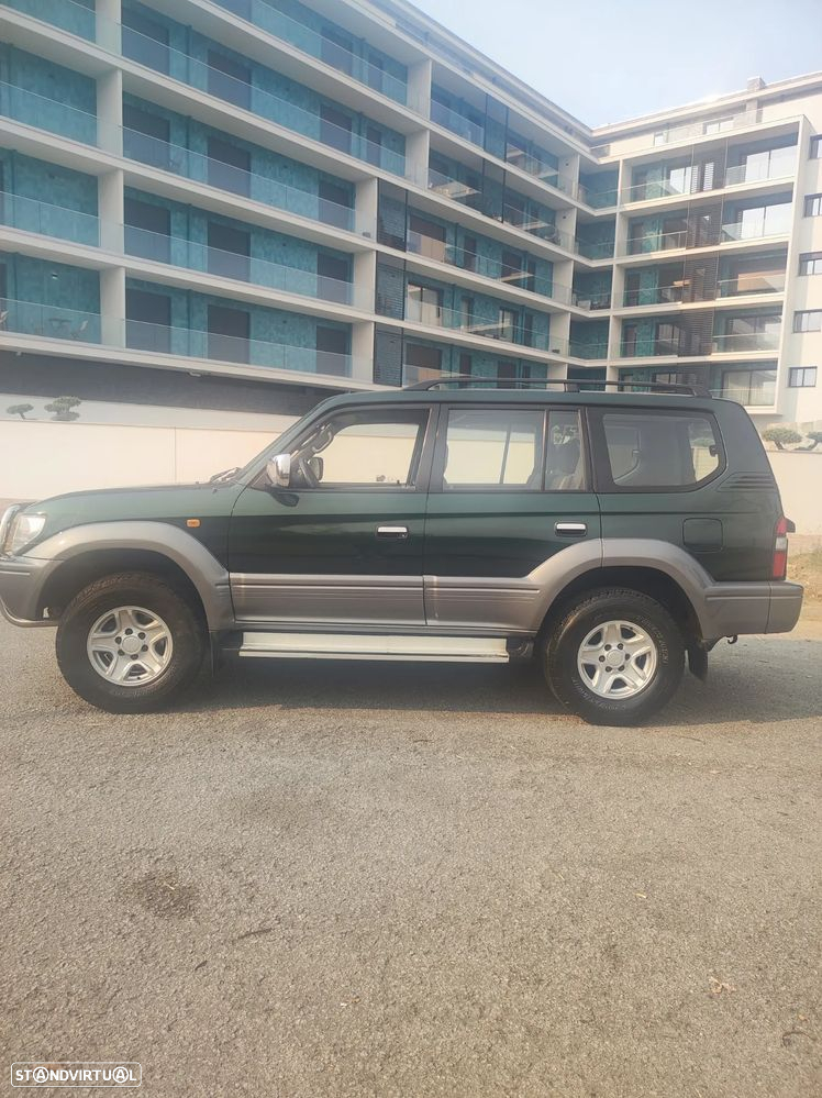 Toyota Land Cruiser 3.0 TD Pack 2 - 4