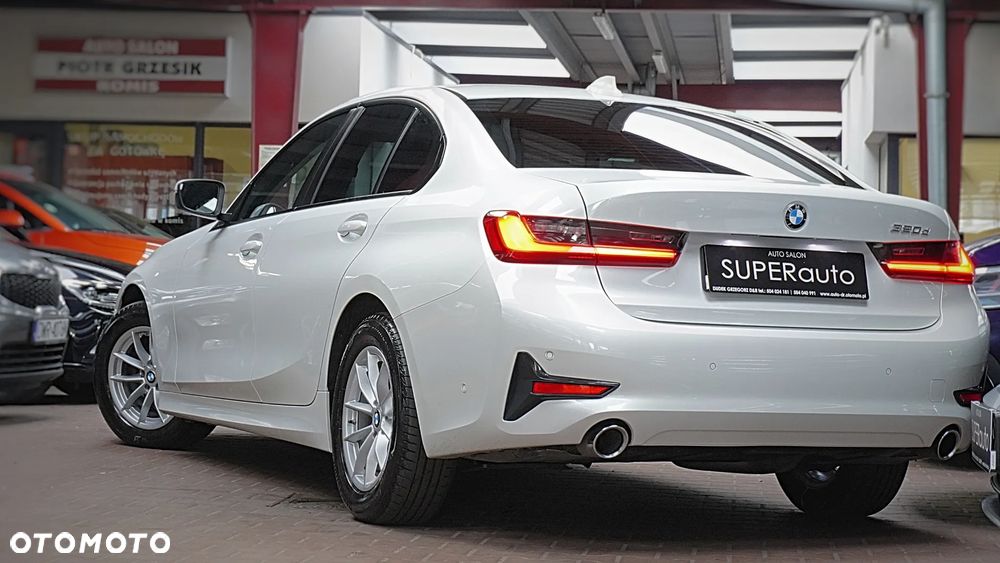 BMW Seria 3 320d - 9
