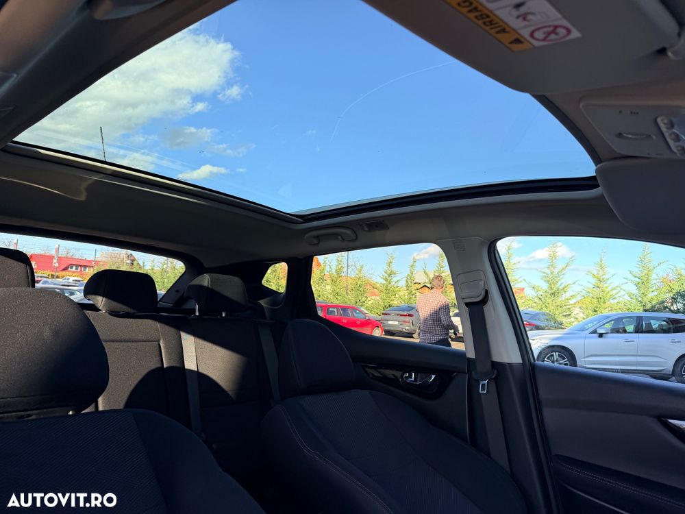 Nissan Qashqai 1.2 DIG-T Start/Stop N-Connecta - 24