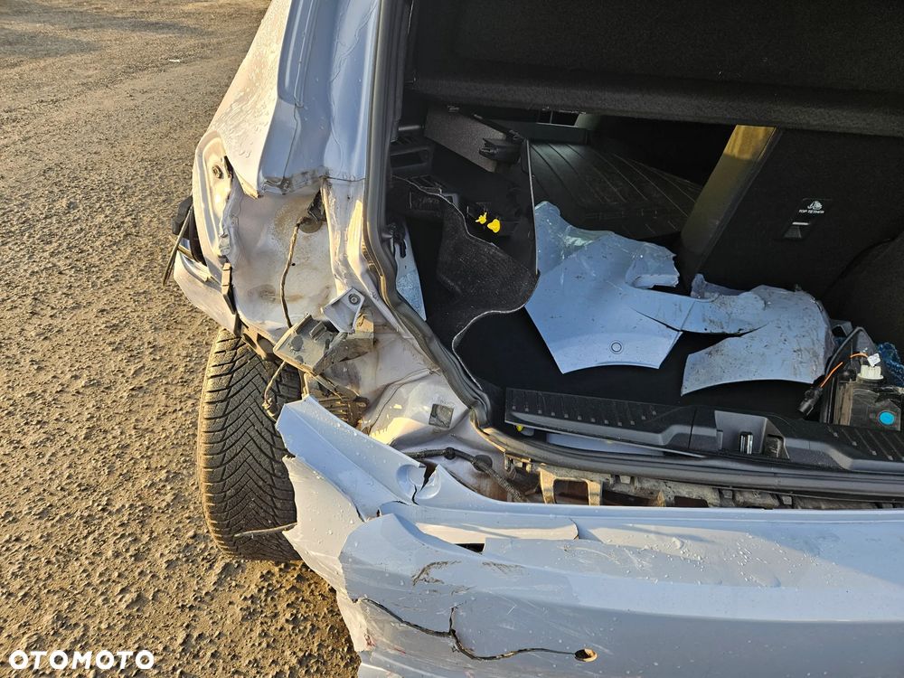 Ford Fiesta 1.0 EcoBoost Hybrid S&S ST-LINE - 6