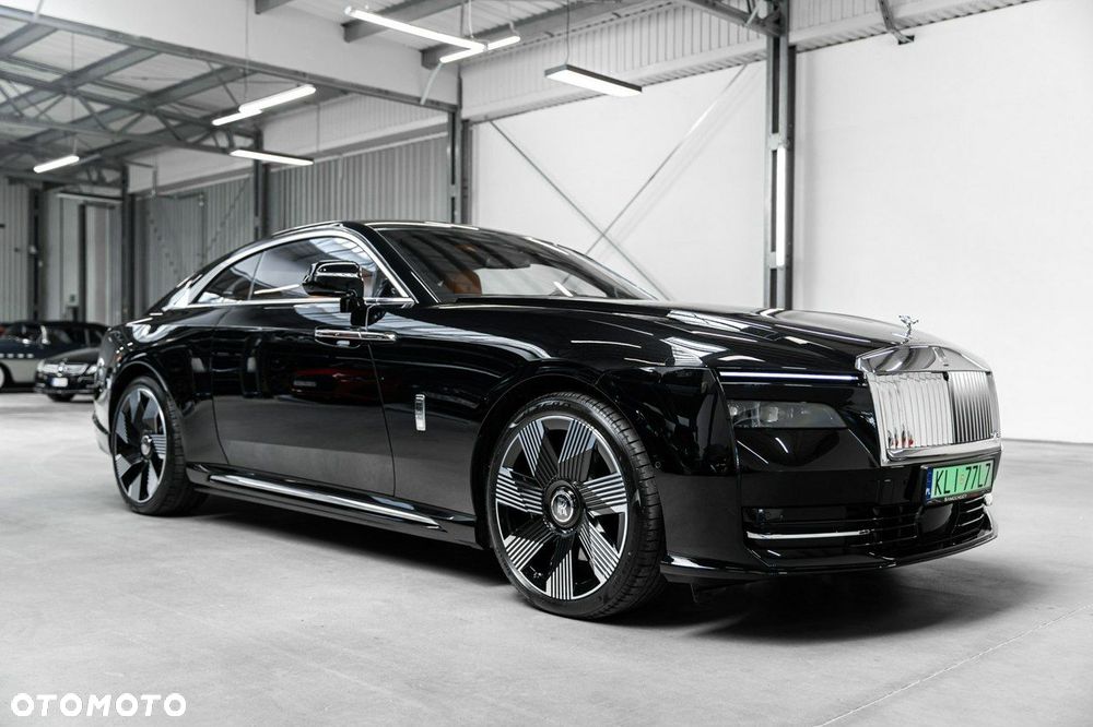 Rolls-Royce Spectre - 6