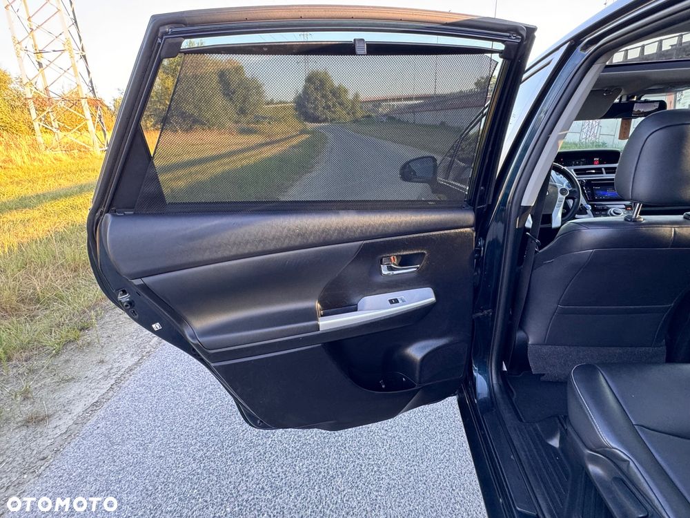 Toyota Prius+ 1.8 HSD Premium - 20