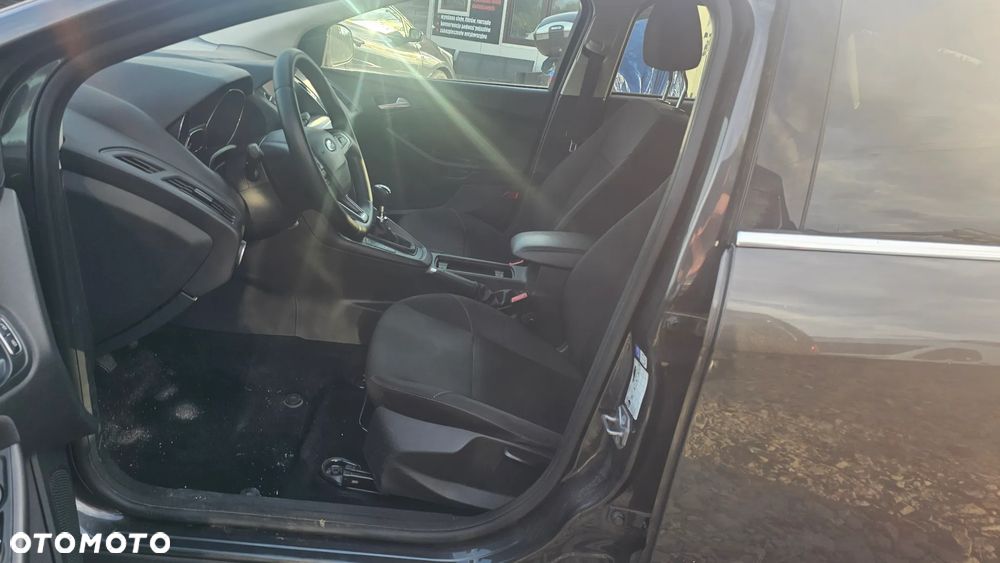 Ford Focus 1.5 TDCi Titanium ASS - 16
