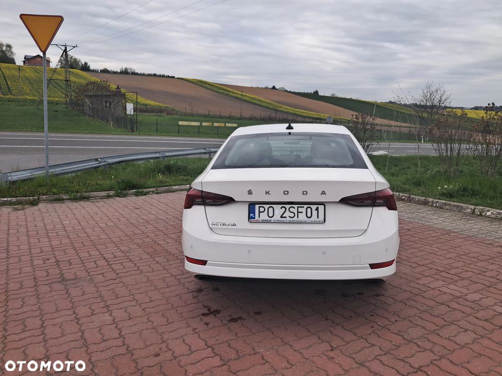 Skoda Octavia 2.0 TDI Ambition - 2