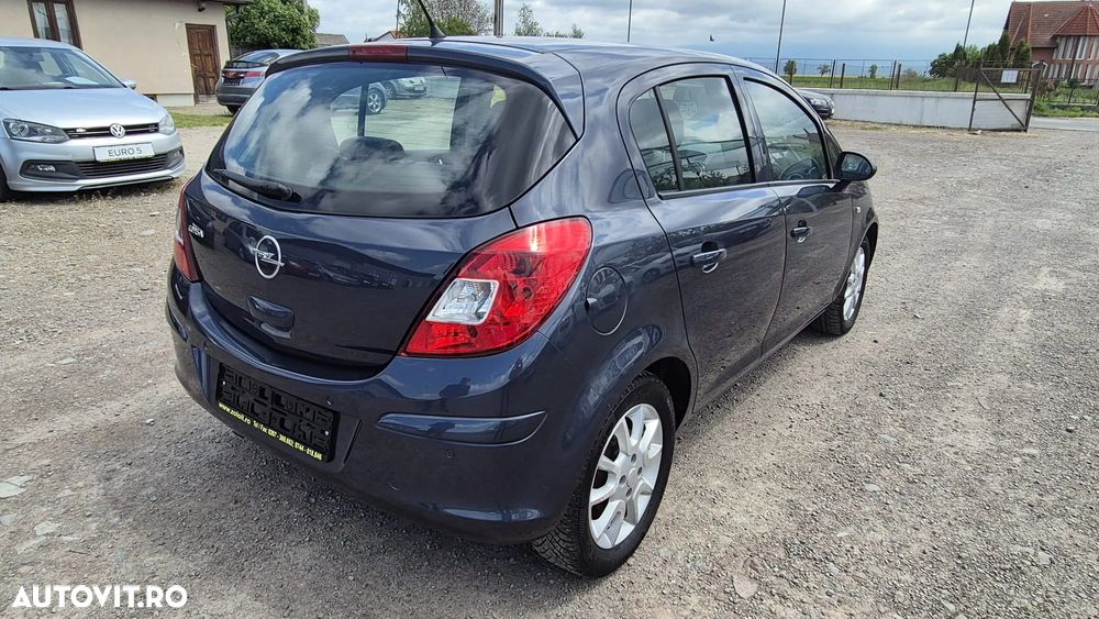 Opel Corsa 1.4 16V Innovation - 5