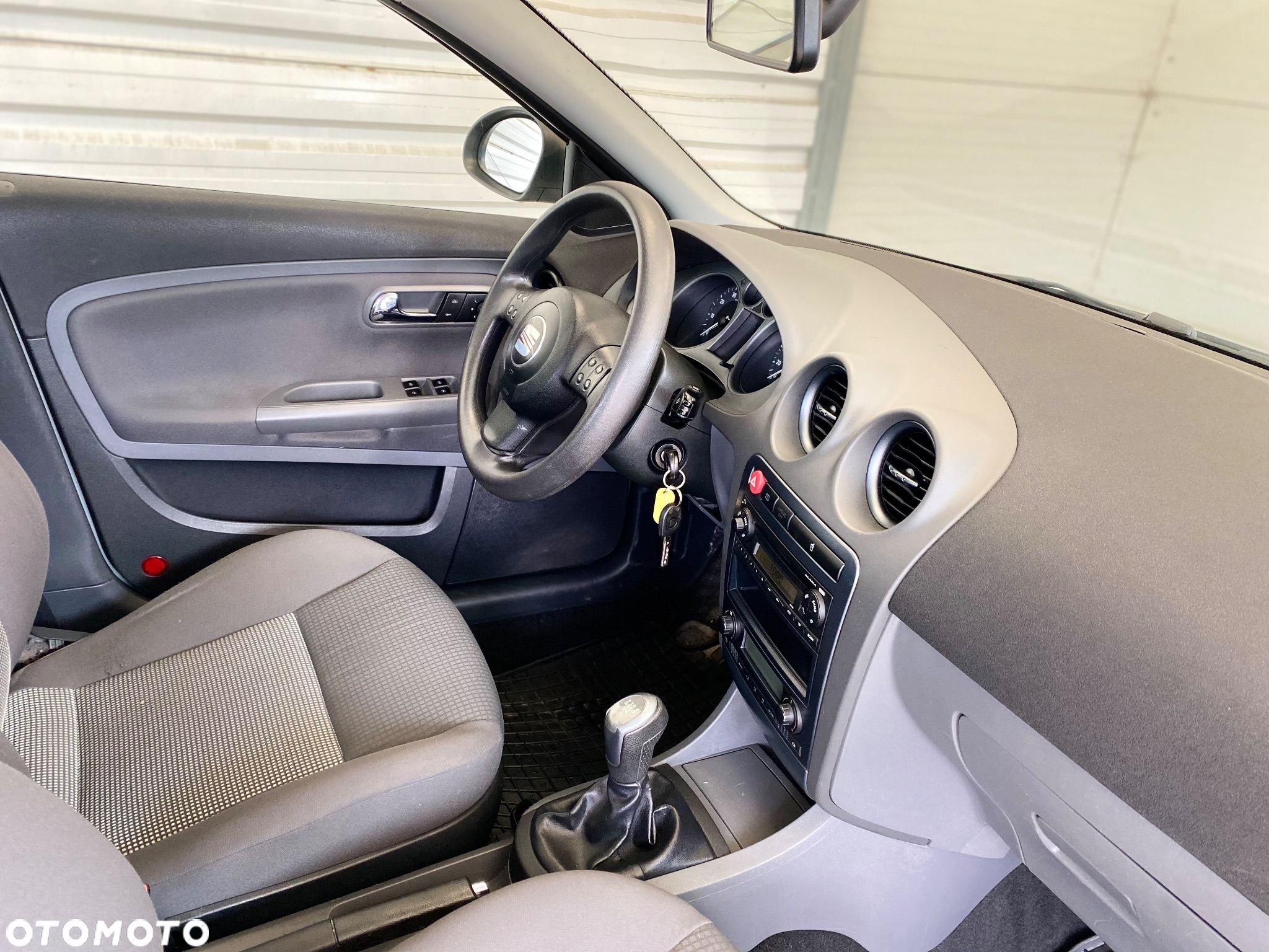 Seat Ibiza 1.4 16V Easy Life - 12