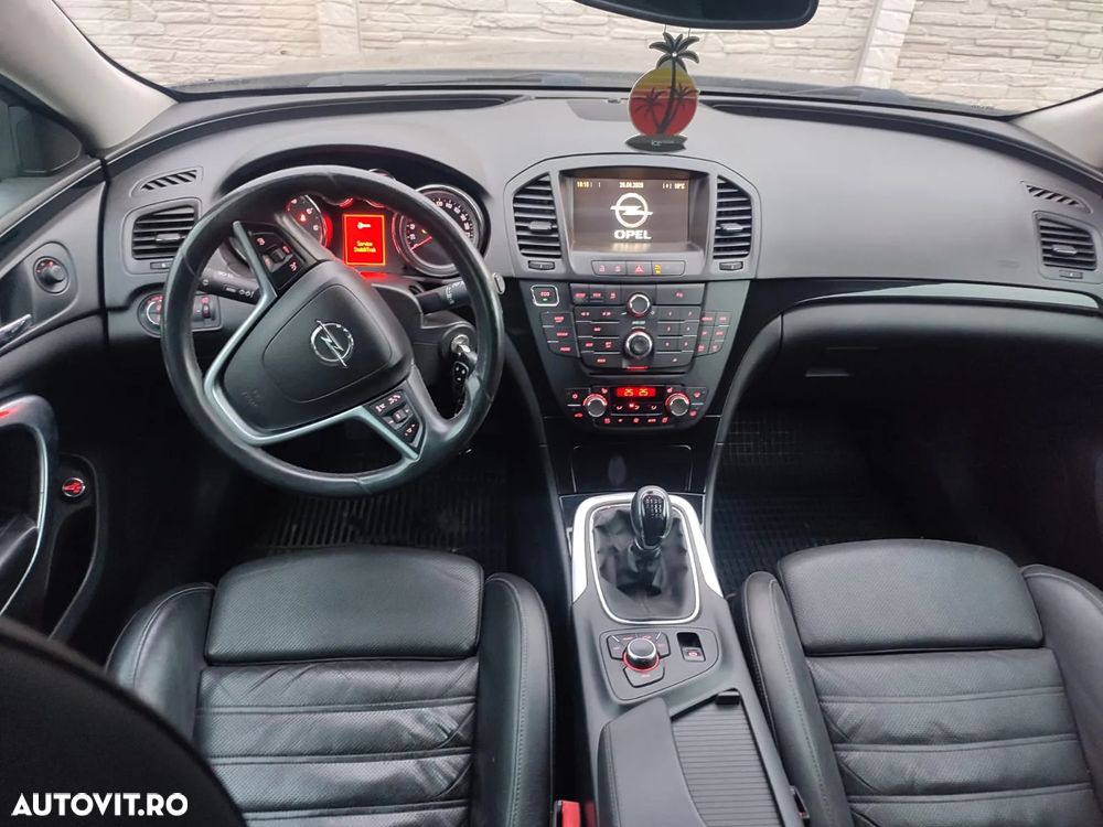Opel Insignia - 20