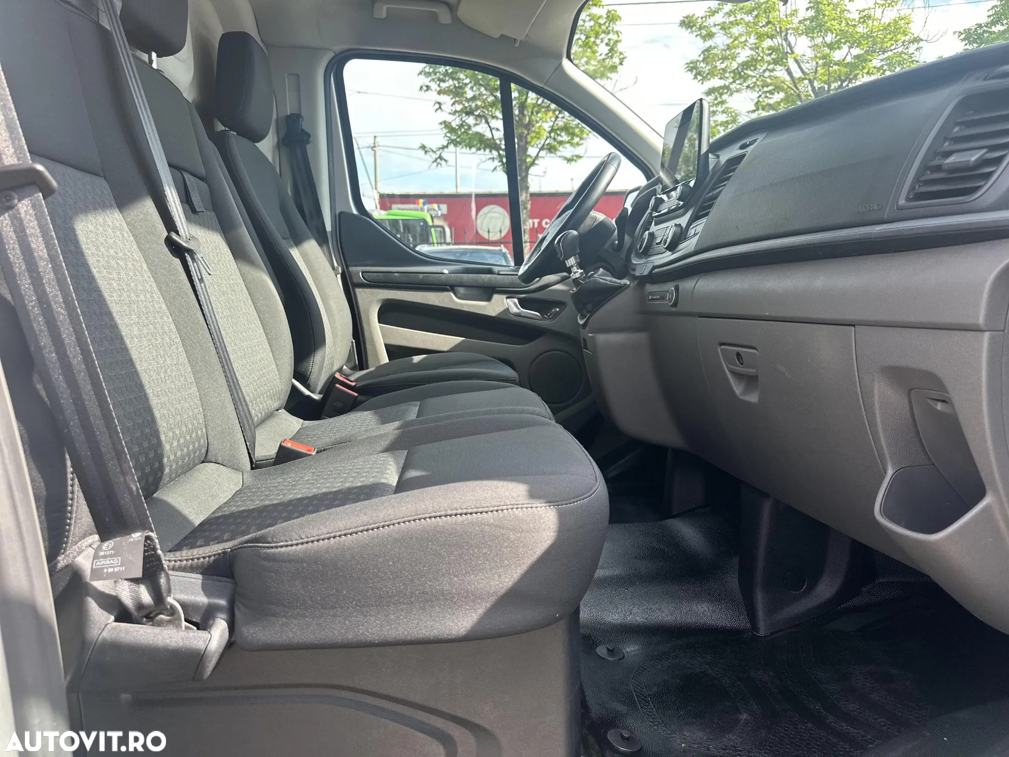 Ford Transit Custom - 12