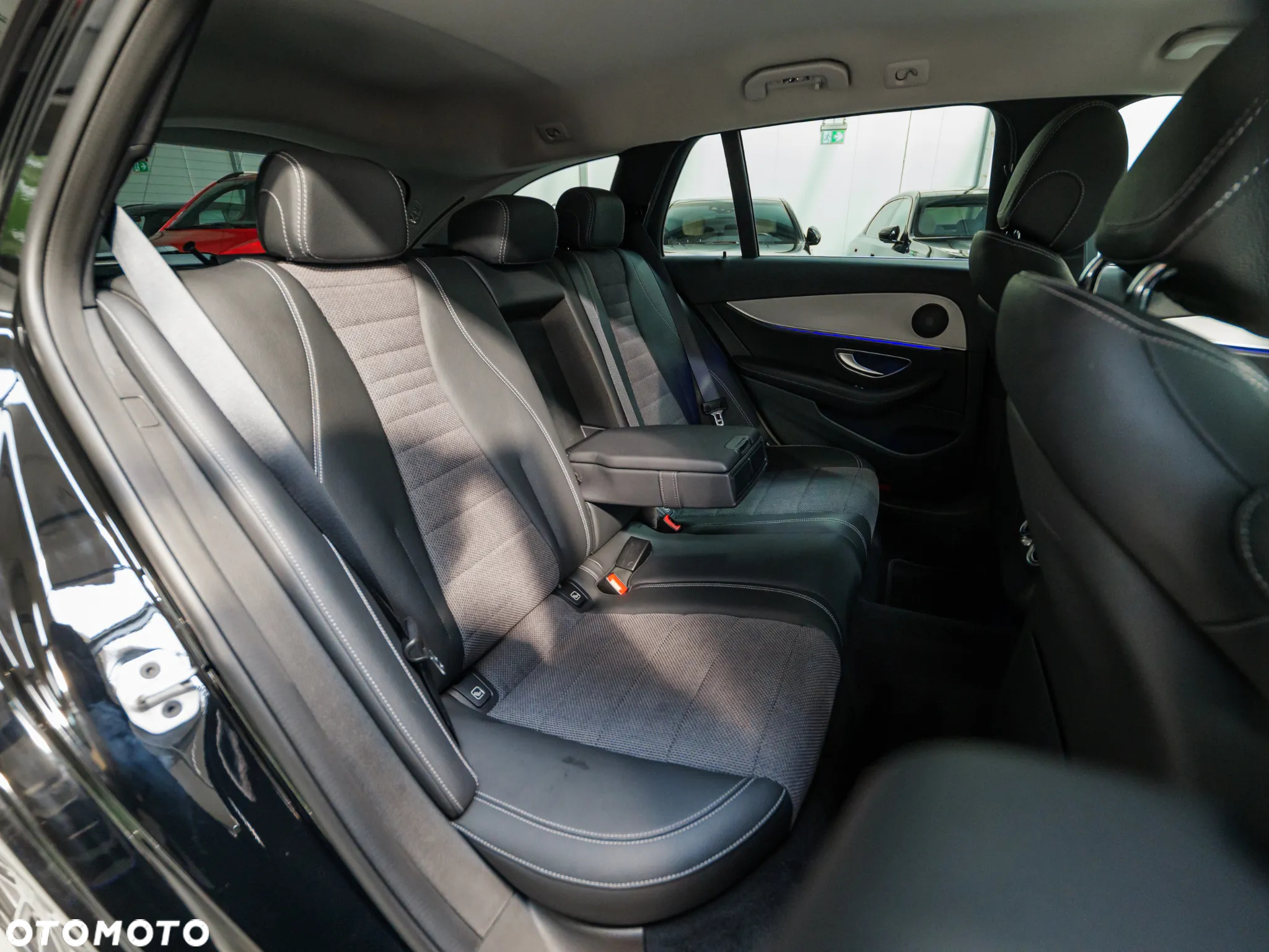 Mercedes-Benz Klasa E 200 Avantgarde - 21