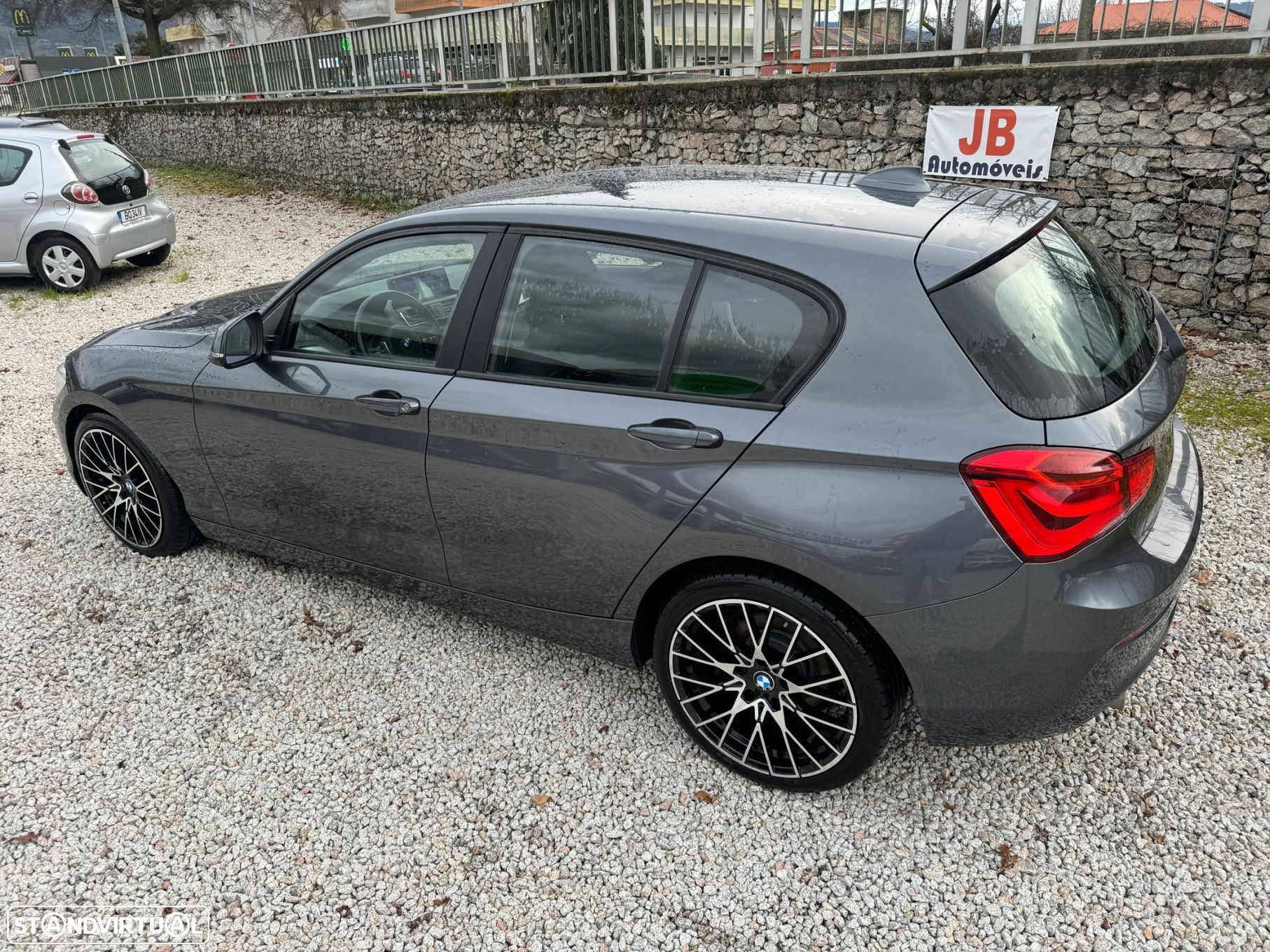 BMW 116 d EfficientDynamics - 4