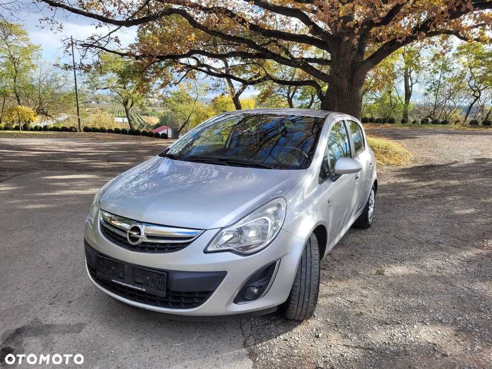 Opel Corsa 1.4 16V Innovation - 14