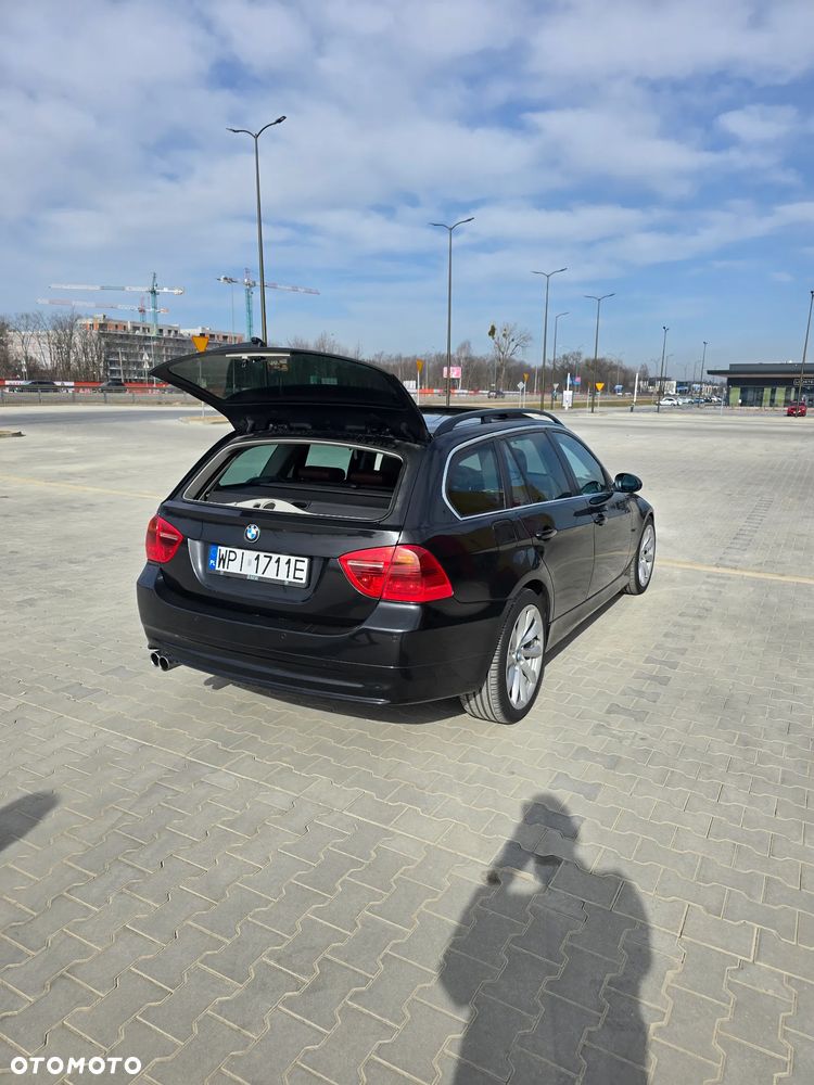 BMW Seria 3 330xd - 20