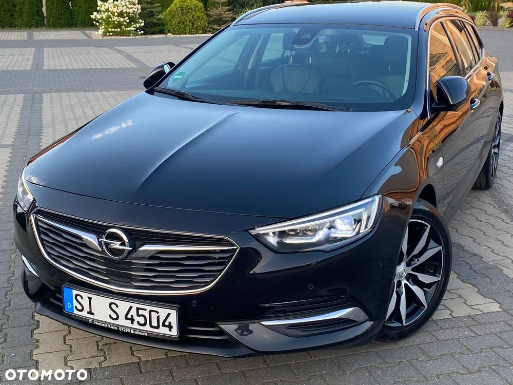 Opel Insignia Sports Tourer 2.0 Diesel 4x4 Business Edition - 1