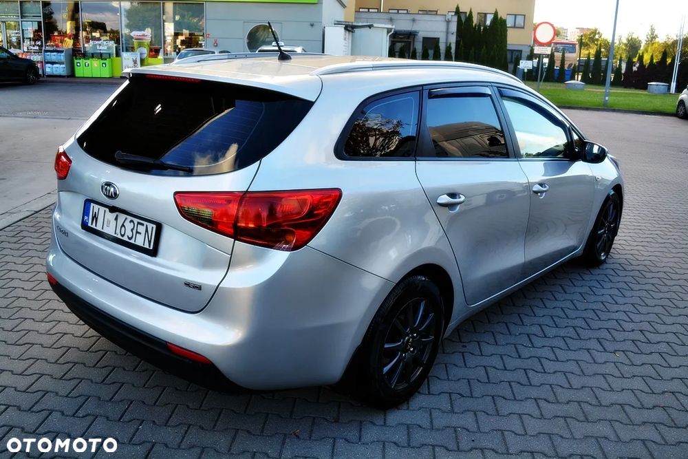 Kia Ceed 1.6 CRDi M - 4