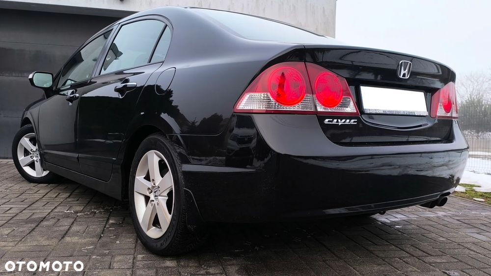 Honda Civic 1.8 Comfort - 10